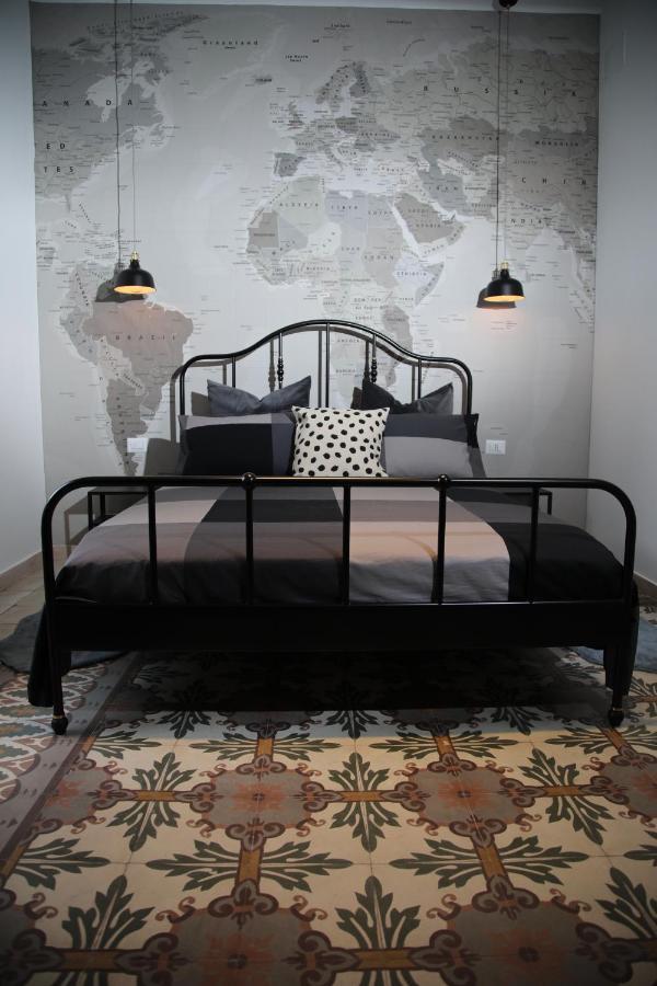 Liberty Apartment Bari Bagian luar foto