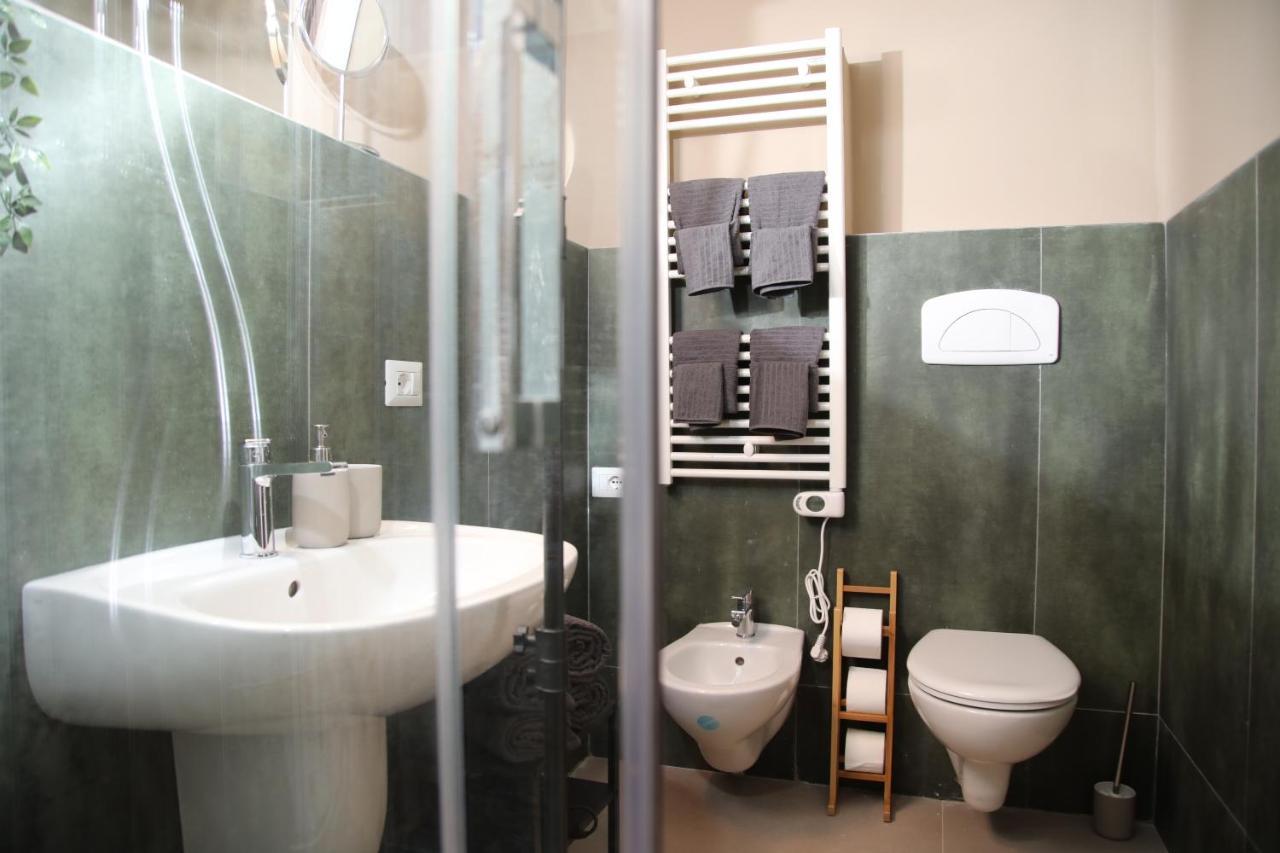Liberty Apartment Bari Bagian luar foto
